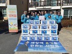 임영웅 팬클럽, 아이들 식탁부터 어르신 하루까지 채웠다