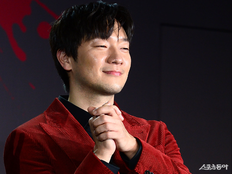 손석구, 전쟁 속 아이들 위해 나섰다 “망설일 이유가 없었죠”