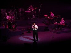 존박, 8년 만의 콘서트 ‘꿈처럼’ 매진…120분 목소리로 장악