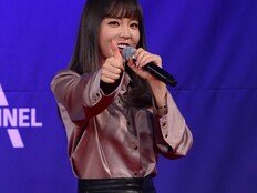 홍진영 측 “‘주사 이모’와 사진? 12년 전, 기억 안 나” [공식]