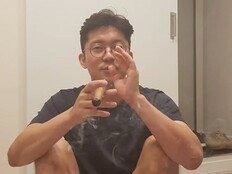 김대호, 집 안에서 시가 흡연?…누리꾼 반응 엇갈려