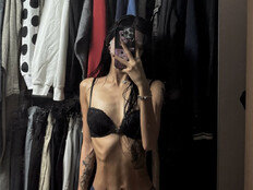 ‘최진실 딸’ 최준희, 96kg→41kg 속옷차림으로…‘뼈말라’ 몸매 공개