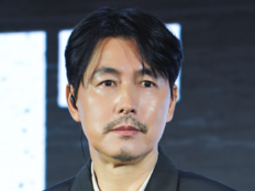 정우성, 같은 설렘 공식인데 이번엔 ‘오답  처리’ 여론 혹한기 여전