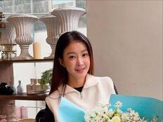 이시영, 육아 중에도 쏟아진 명품 선물…D·P·M사 줄줄이