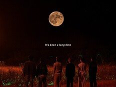 엑소, 강남·홍대 덮친 ‘검은 망토’…역대급 컴백 프로모션