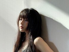 문가영, 허리 훤히 드러낸 파격룩…치명 섹시 [DA★]