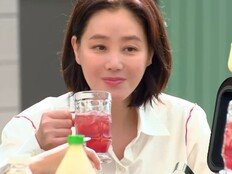 “우리 여기서 하룻밤?” 김성령 ‘완경’ 고백하더니 무아지경 (당일배송 우리집)