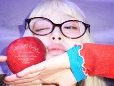 ‘인간 비타민’ 너머, 츄의 진짜 목소리 [SD랩]