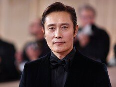 ‘어쩔수가없다’ 美골든글로브 남우주연상·비영어 영화상 수상 불발