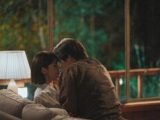 최수영, 최애 ♥김재영과 키스 1초 전 ‘미.쳤.다.’(아이돌아이)