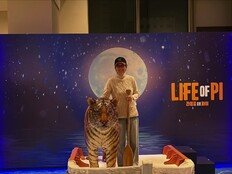 박미선, 암 투병 중 박정민 무대 찾았다…“정말 감동”