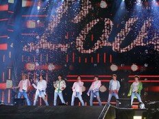 방탄소년단, 광화문 컴백 무대 추진…서울시·국가유산청 허가