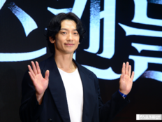 비, 청각장애 팬에 “왜 춤 안 추나” 지적…뒤늦게 중국어로 공식 사과