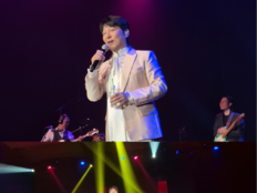 임창정, 4년 만에 美 LA 달궜다…명곡 퍼레이드에 현지 팬 열광