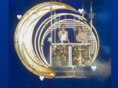 고현정, 다비치 콘서트 영상 공개…촬영 금지 ‘비매너’ 논란