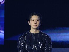 ‘2월 9일 입대’ 몬스타엑스 아이엠, 공연 도중 삭발식 ‘깜짝’