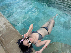 이주연, 이 정도였어? 반전 비키니 몸매 ‘핫하네’ [DA★]