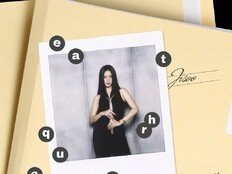 지수, 넷플릭스 ‘월간남친’ 공개 앞두고 1억 뷰 낭보