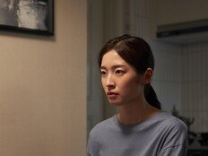 오마이걸 아린, ‘매드 댄스 오피스’로 스크린 공략…염혜란과 모녀 호흡