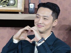 티파니와 결혼 앞둔 변요한 “응원해주셔서 감사…잘 사랑하겠다” (파반느)