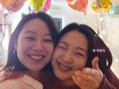 공효진, 김고은에 “내 귀요미”…볼 맞댄 11살 차 케미 [SD셀픽]