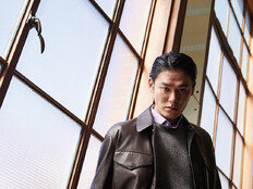 김원중, ‘아레나’ 창간 20주년 특별 커버 장식