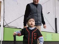 이종범, 손자 야구선수 만들기 특훈 돌입…배트만 잡아도 광대승천 (슈돌)