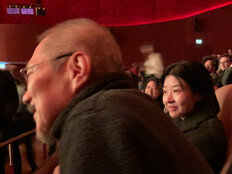 ‘김민희와 혼외자 출산’ 홍상수, 근황 공개 [DA★]
