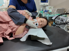 송지효, 첫 건강검진서 용종 발견…“암 될 수 있어” 긴급 제거 [DA클립]