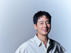 조인성, 또 상영관 통째로 빌렸다…‘휴민트’ 팬·보육원 초청