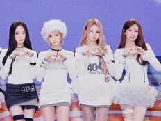 키키, ‘엠카’서 ‘델룰루’ 무대 최초 공개…지유·이솔·키야 스페셜 MC