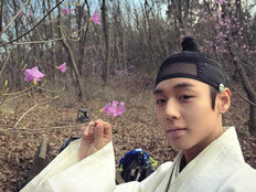 ‘천만 배우’된 박지훈, ‘왕사남’ 현장 사진 공개 [DA★]