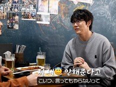 성시경, 유튜브 광고 안 붙는 이유 밝혔다…“광고주들에 ‘저 XX 안 해줘’ 소문나“