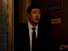 하정우, 가짜 납치극 휘말렸다…냉동창고 열자마자 ‘동공지진’ (건물주)