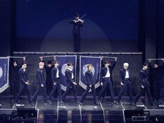 제로베이스원 박건욱 “울까 봐 멤버들 못 봤다…지금은 한 번 더 볼 걸 후회”