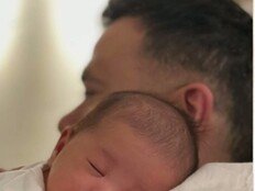 ‘48세 늦깎이 아빠’ 럭키, 딸과 첫 만남에 폭풍 오열…“너무 예뻐” (슈돌)