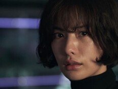 나나, 주지훈 돕는 특급 브로커 변신…강렬 발차기로 노트북 탈취 (클라이맥스)