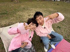 조혜련♥박명수, 핑크 커플룩 딱 맞췄다…“든든한 내 남사친”