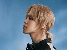 방탄소년단 지민, 묶은 금발 장발에 또 난리났다