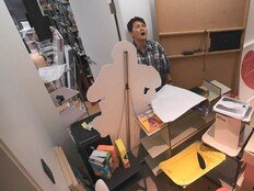 전현무, ‘언박싱 지옥’…난장판 된 작업실 (나혼산)