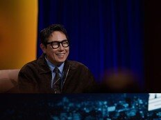 윤종신 ‘오르막길’, 주식 시장서 인기…“‘내리막길’도 있어” (질문들)