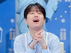 바빠서 입술도 부르튼 이찬원 감탄 “스케일 달라” (톡파원)