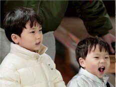 김준호 子 은우·정우, 경동시장 인기 스타 등극…“귀여워” 들썩 (슈돌)