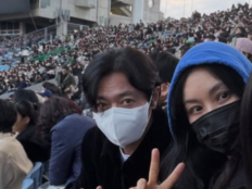 고소영♥장동건, 박효신 콘서트 포착…박효신과 포옹까지