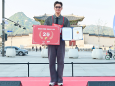 최원영, 광화문 멍 때리기 대회 2위…‘모자무싸’ 이색 홍보