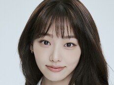 청초함부터 성숙함까지…강미나, 무한 스펙트럼 담아낸 새 프로필
