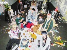 넥스지 제대로 선 넘었다…엉뚱하고 키치한 매력