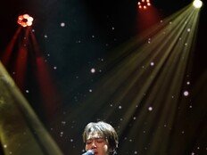 펜타곤 진호, 팬 콘서트 ‘Dear. You’…미발매 신곡+멤버 의리 ‘감동’