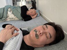 홍석천 “난 가운데로 간다”…잠버릇 고백에 ‘독박투어4’ 초토화