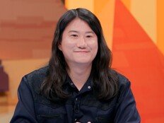 임우일 ‘왔쪄염~’, 이찬원 등 현장 배꼽 잡네 (톡파원)